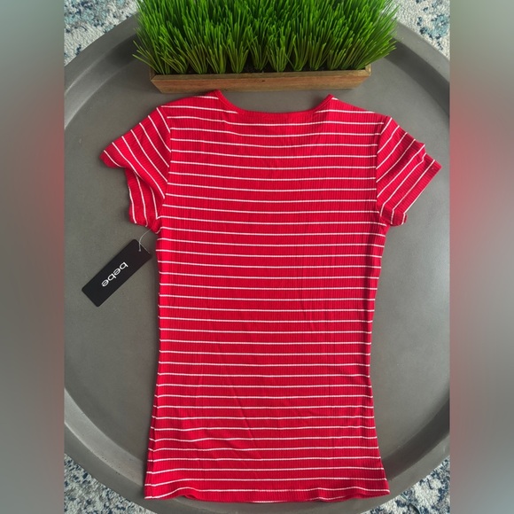 Bebe Vibrant Red and White Striped Tee Size Small NEW - Picture 3 of 7